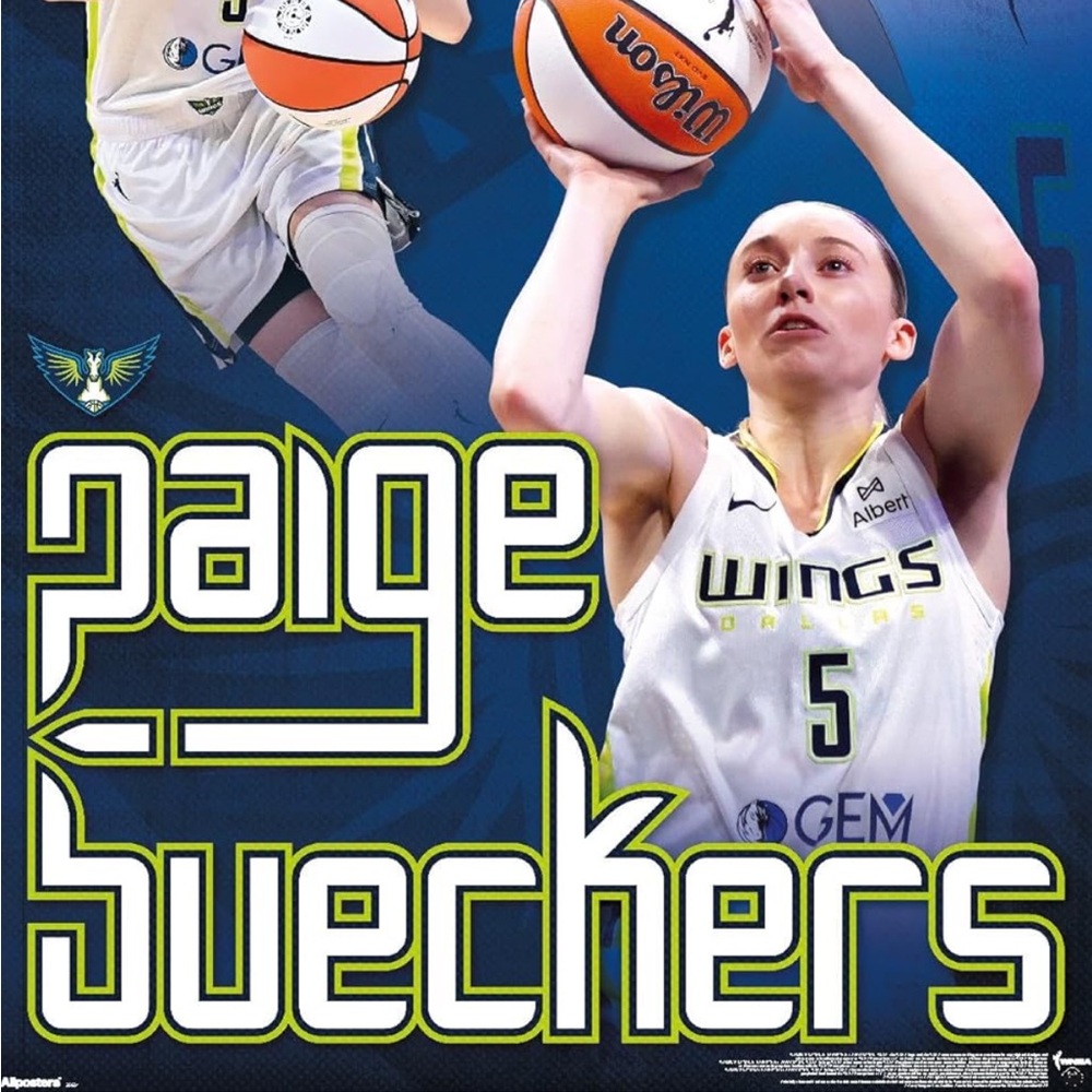 Paige Bueckers wall poster NWT